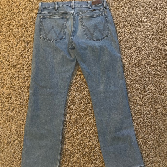 Wrangler Slim Straight Jean - Picture 2 of 3